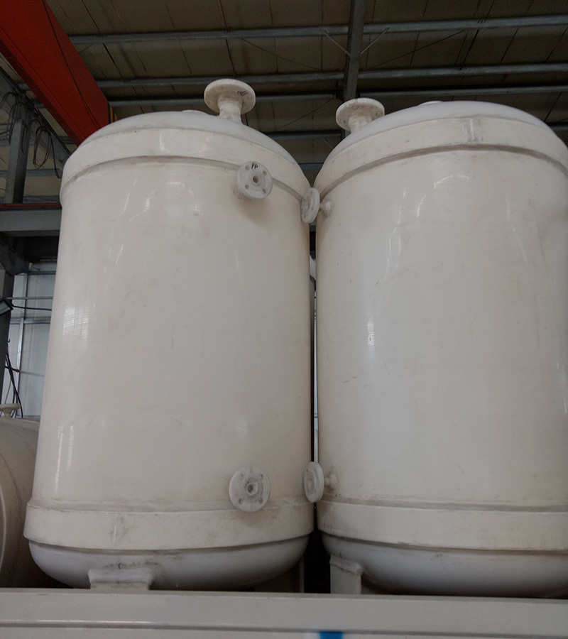  聚乙烯儲罐的價(jià)位大概多少?